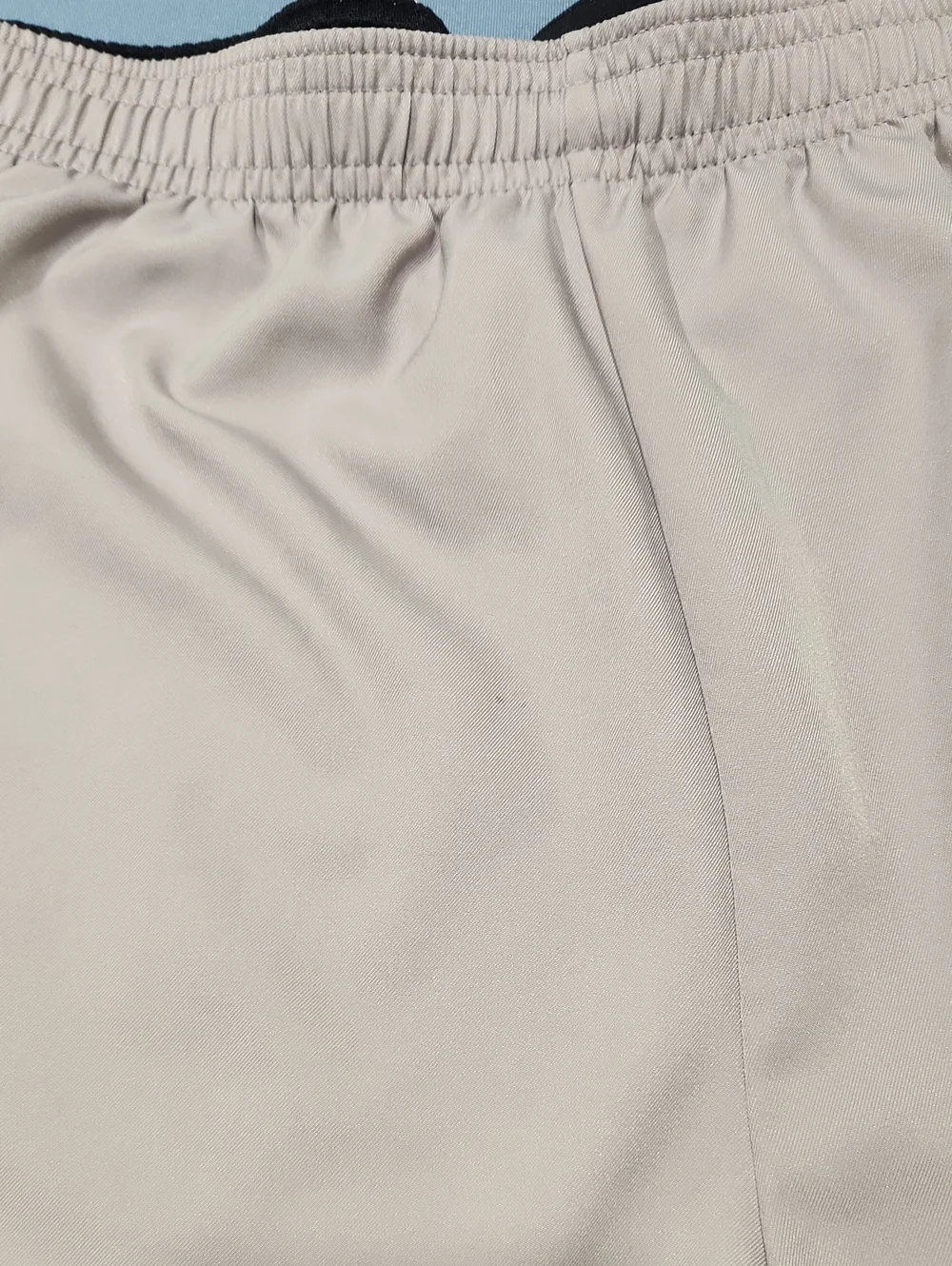 Nike Women’s Light Gray Drifit Shorts. Size Medium.